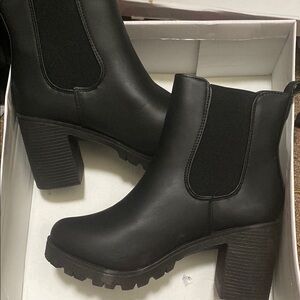 Black Women's Ankle Boots
